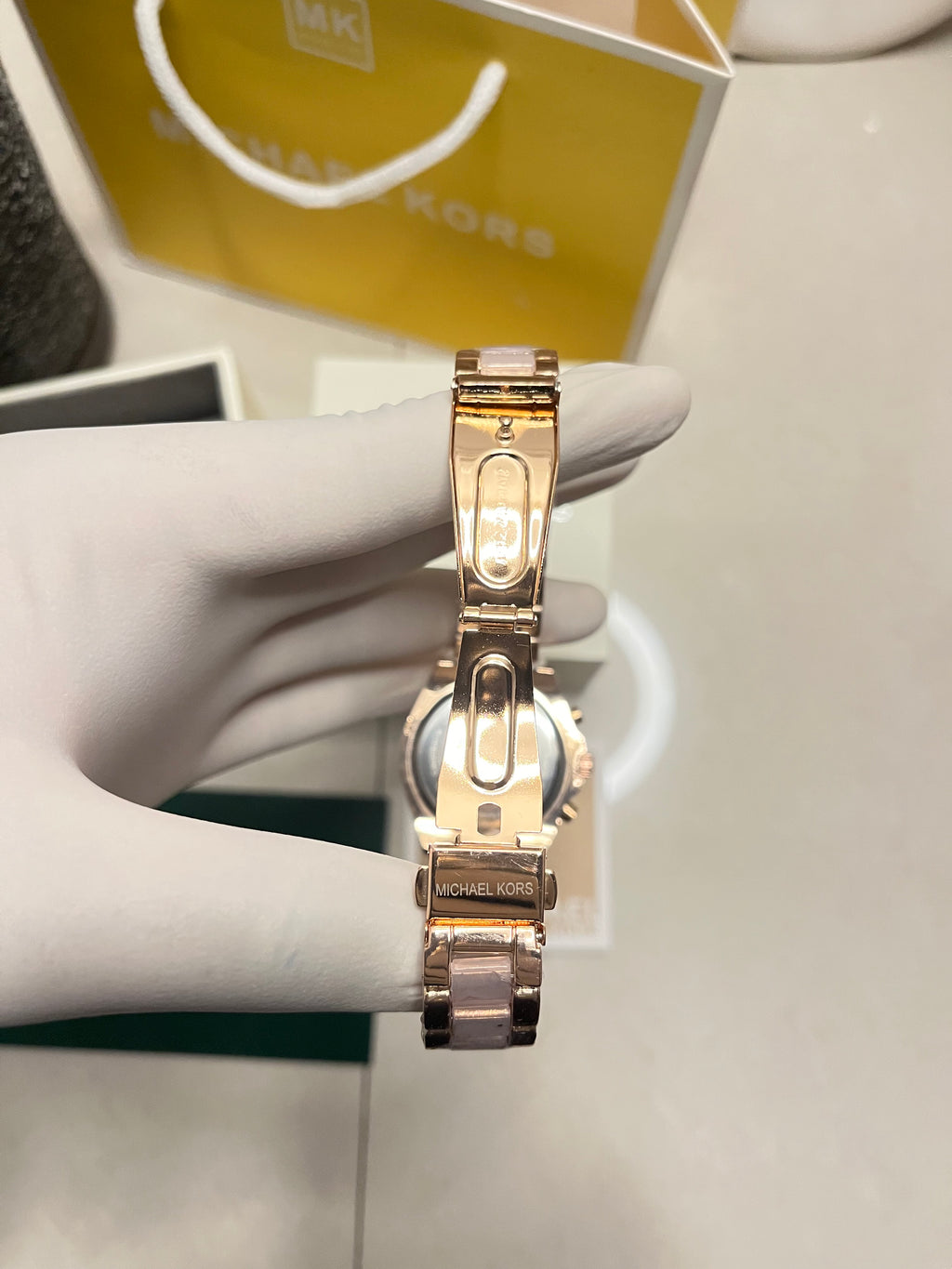 Rose Blush Roman Chronograph — Quartz Movement