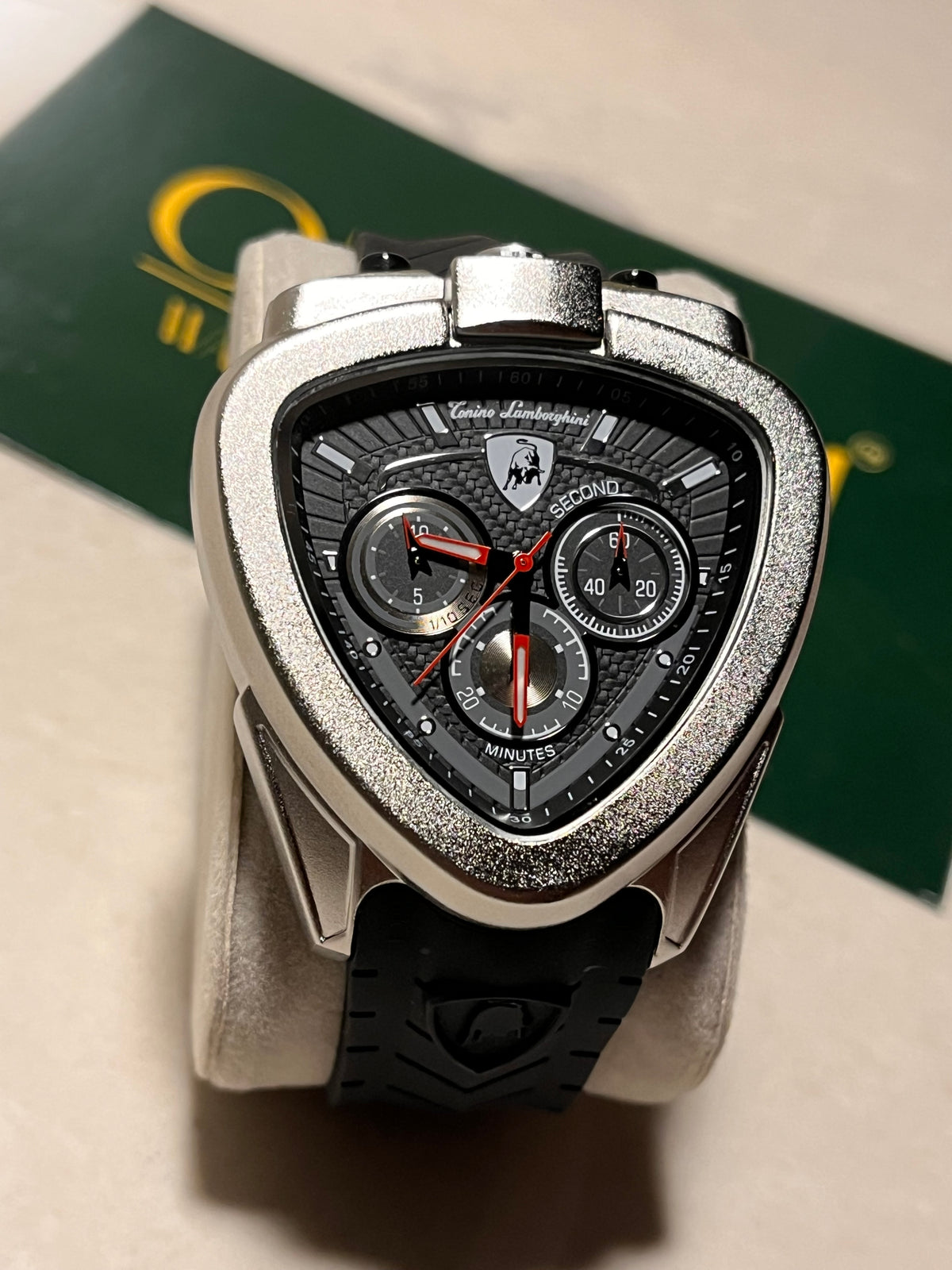 Silver Apex Chronograph — Quartz Movement