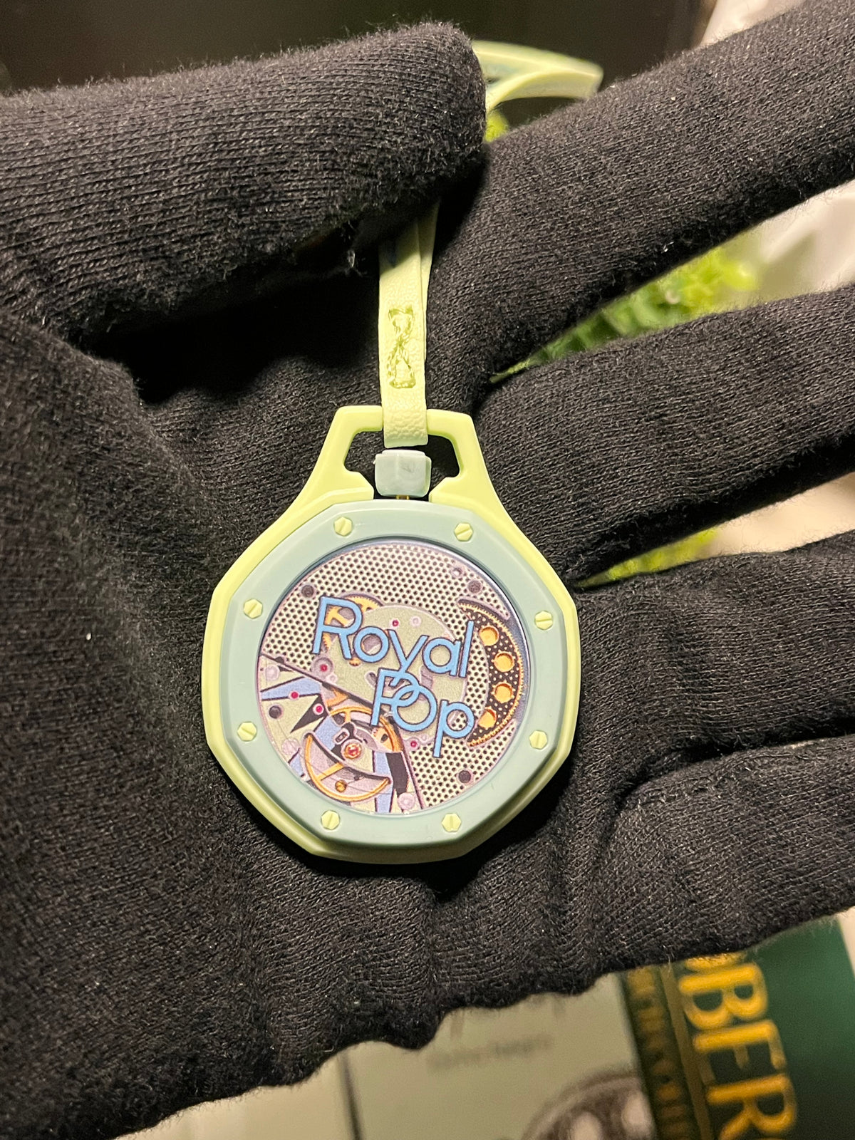 Lime Mist Bag Charm — Quartz Movement