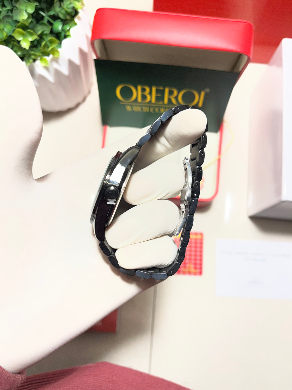 Oberoi Midnight Silver Seamaster Quartz Prestige