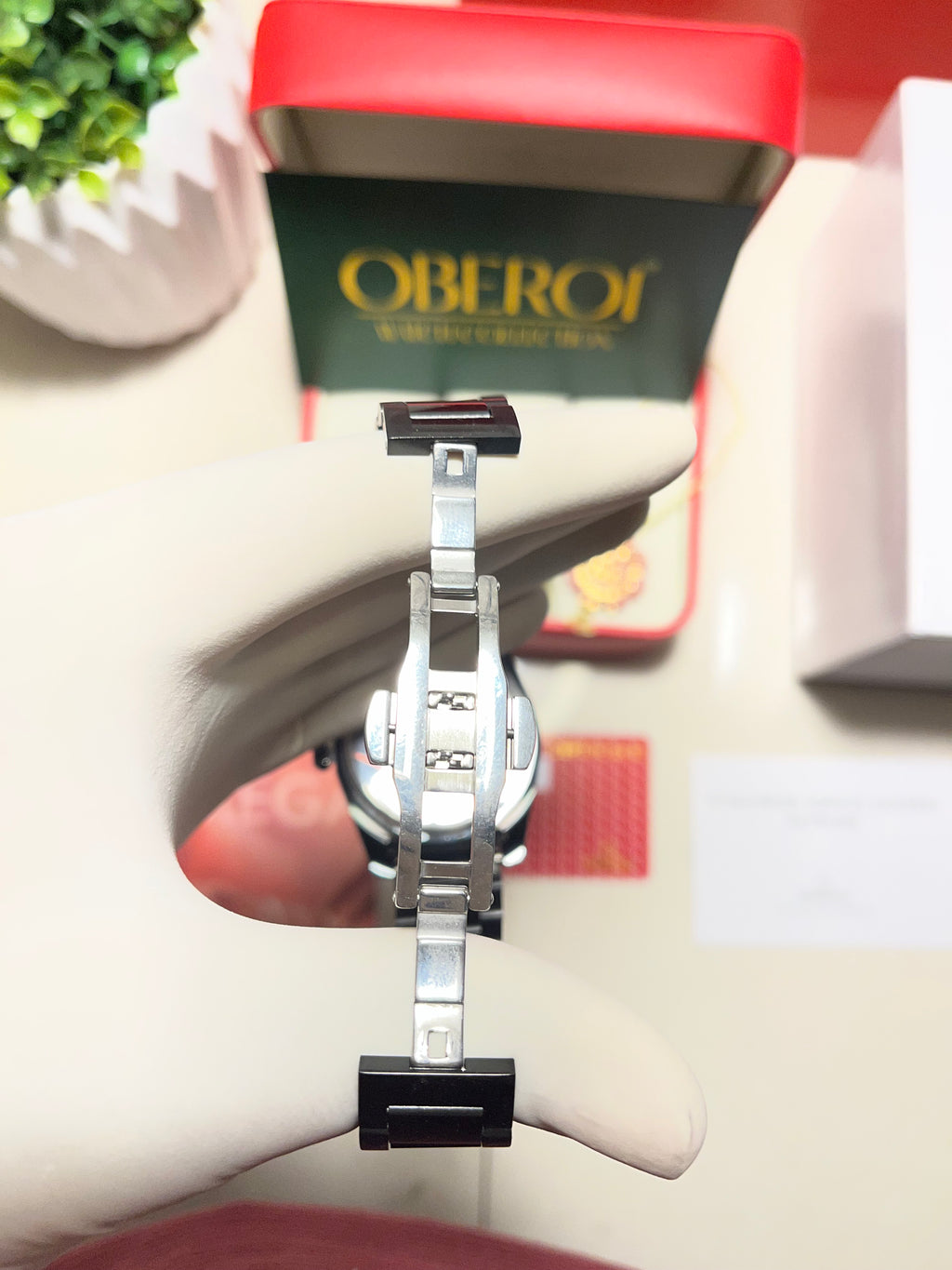 Oberoi Midnight Silver Seamaster Quartz Prestige