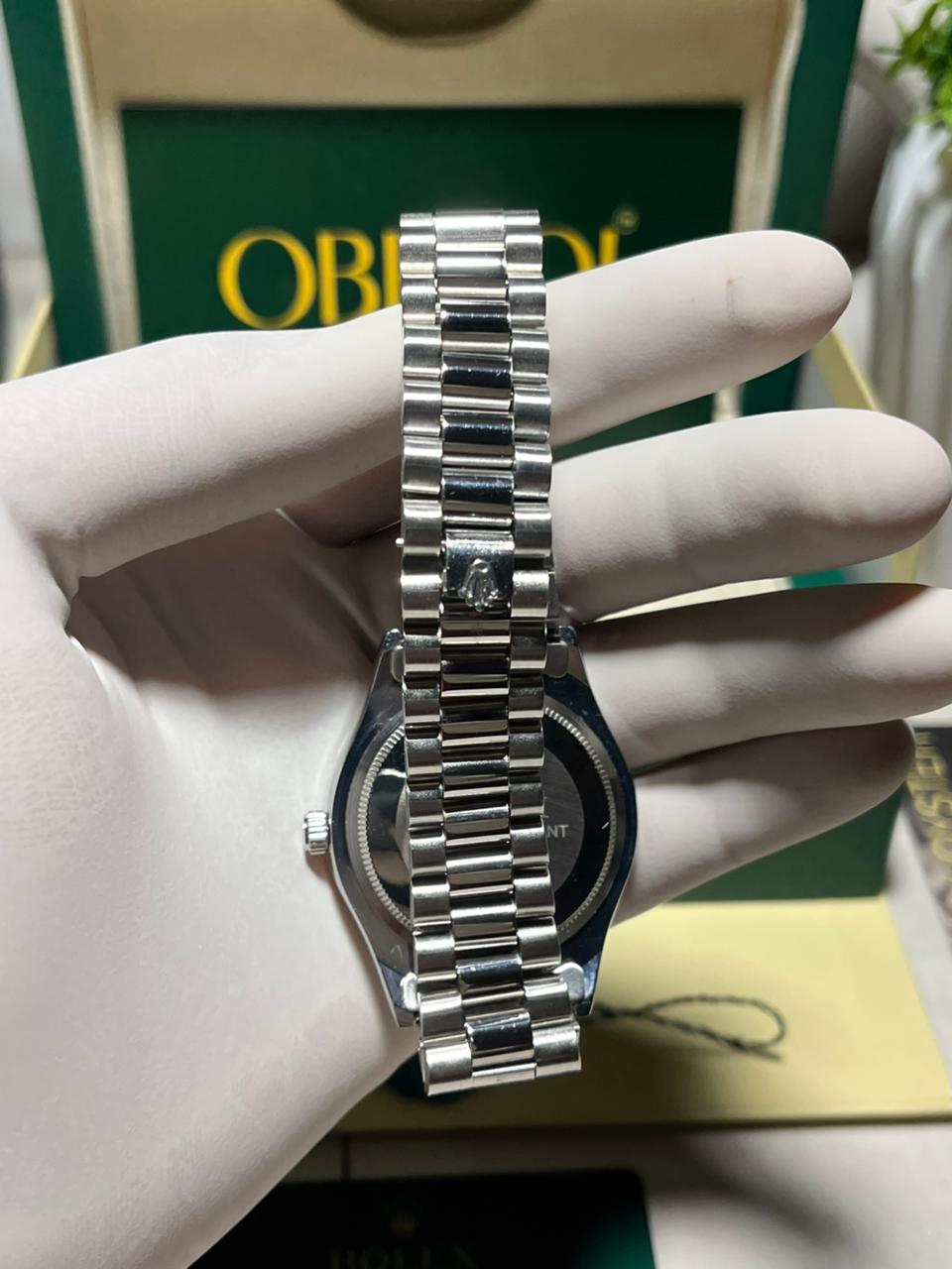 Silver Prestige Date – Classic Steel Edition